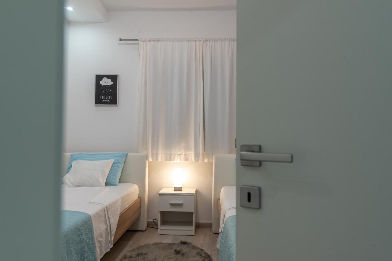 Apartment Ela Trogir Eksteriør bilde